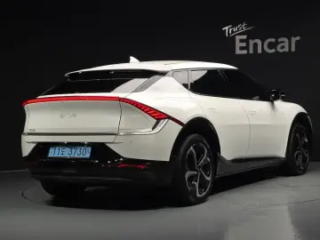 2023 Kia EV6 с пробегом 53 746 км