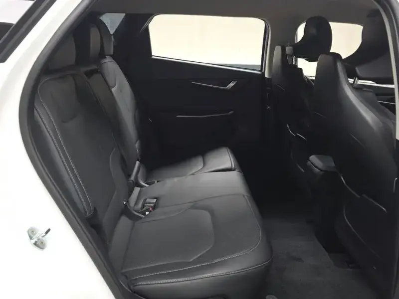 2022 Kia EV6 с пробегом 34 367 км