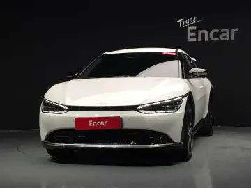 2023 Kia EV6 с пробегом 53 746 км