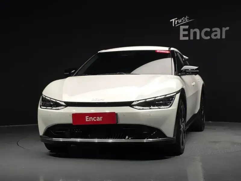 2023 Kia EV6 с пробегом 53 746 км