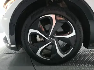 2023 Kia EV6 с пробегом 53 746 км