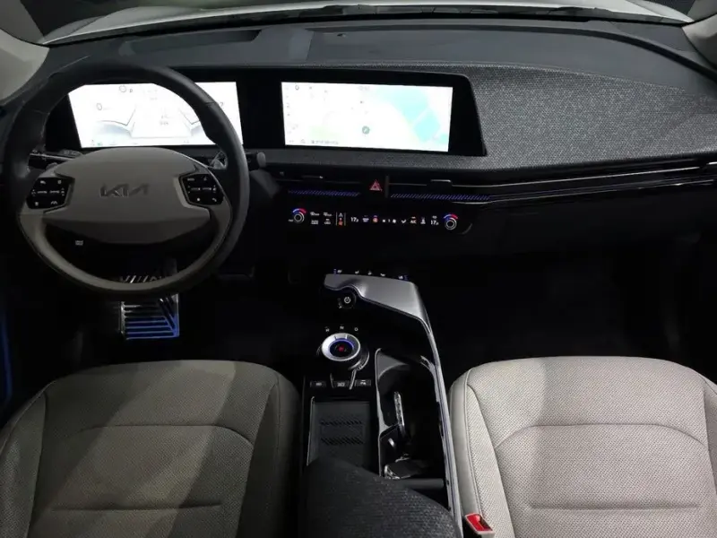 2023 Kia EV6 с пробегом 53 746 км