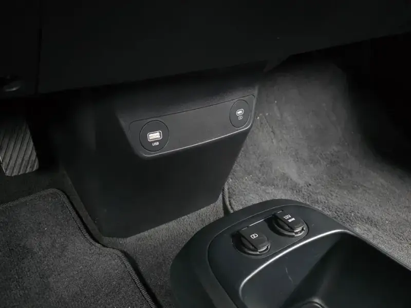 2022 Kia EV6 с пробегом 34 367 км