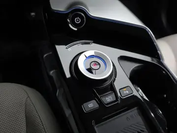 2023 Kia EV6 с пробегом 53 746 км
