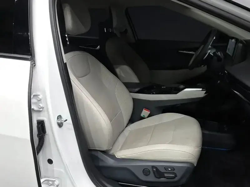 2023 Kia EV6 с пробегом 53 746 км