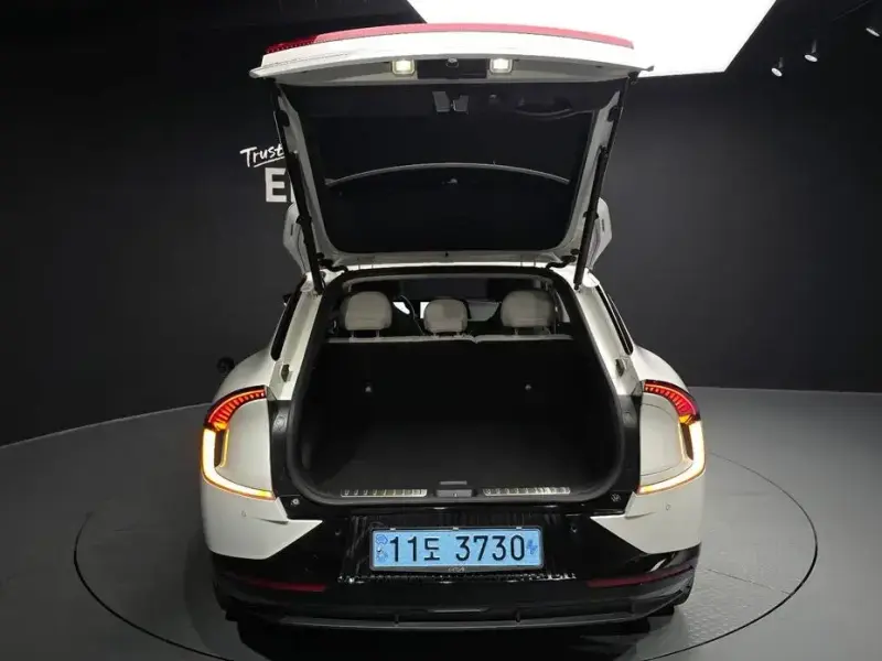 2023 Kia EV6 с пробегом 53 746 км