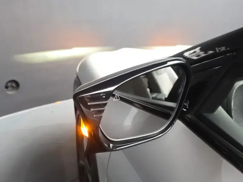2023 Kia EV6 с пробегом 53 746 км