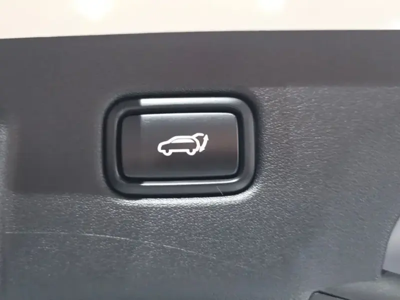 2023 Kia EV6 с пробегом 53 746 км
