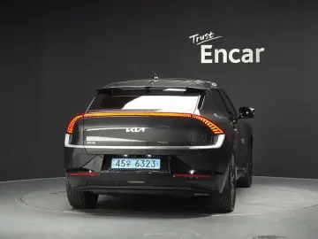 2022 Kia EV6 с пробегом 37 622 км