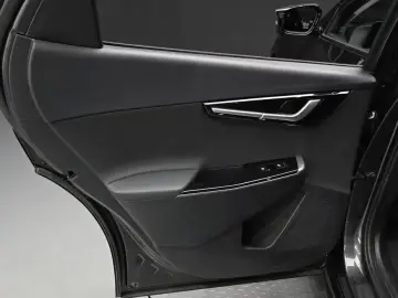2022 Kia EV6 с пробегом 37 622 км
