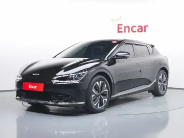 2022 Kia EV6 с пробегом 82 910 км