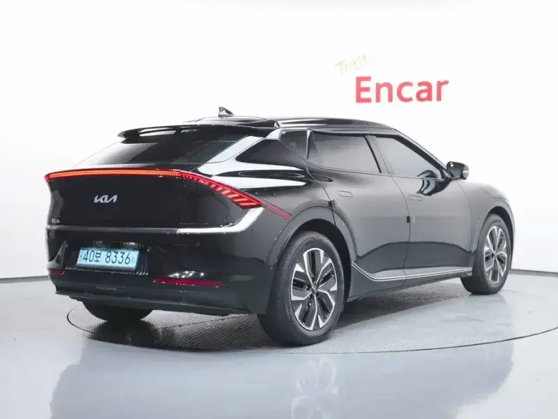 2022 Kia EV6 с пробегом 82 910 км