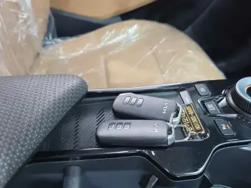 2022 Kia EV6 с пробегом 82 910 км