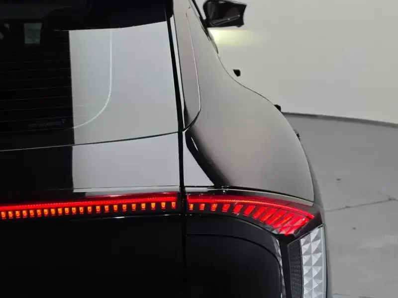 2022 Kia EV6 с пробегом 82 910 км