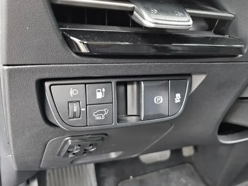 2023 Kia EV6 с пробегом 21 456 км