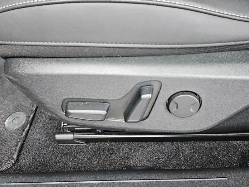 2023 Kia EV6 с пробегом 21 456 км