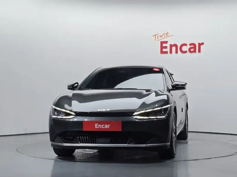 2022 Kia EV6 с пробегом 68 254 км