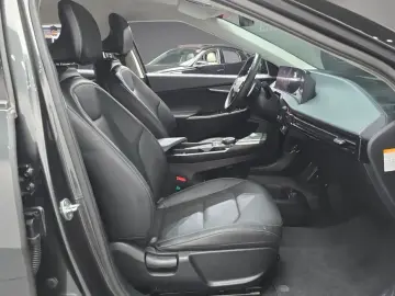 2022 Kia EV6 с пробегом 68 254 км