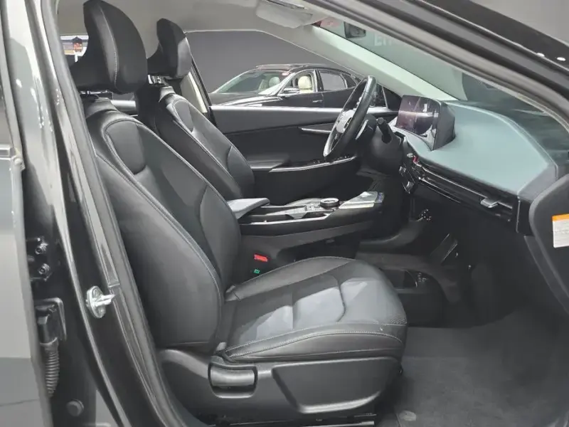 2022 Kia EV6 с пробегом 68 254 км