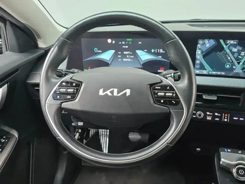 2022 Kia EV6 с пробегом 68 254 км