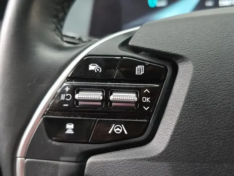 2022 Kia EV6 с пробегом 68 254 км