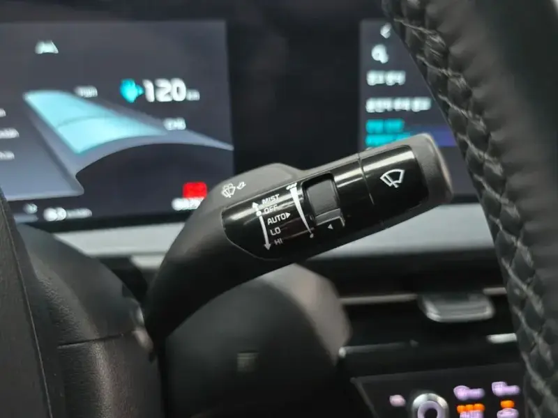 2022 Kia EV6 с пробегом 68 254 км