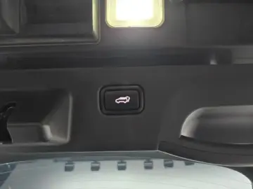 2022 Kia EV6 с пробегом 68 254 км