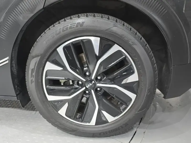 2022 Kia EV6 с пробегом 68 254 км