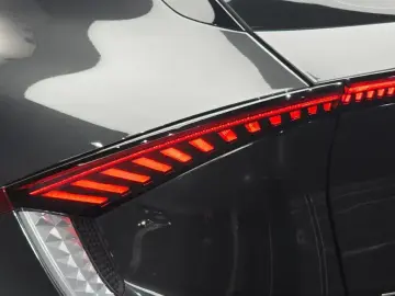 2022 Kia EV6 с пробегом 68 254 км