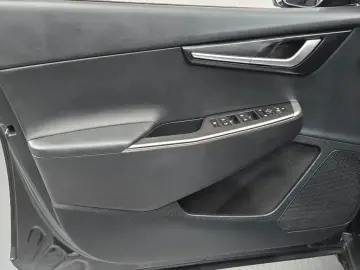 2022 Kia EV6 с пробегом 68 254 км