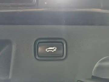 2023 Kia EV6 с пробегом 22 013 км