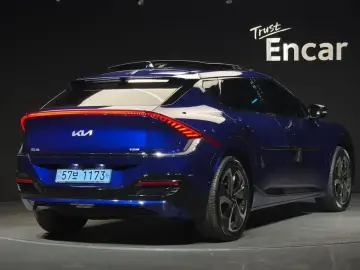 2022 Kia EV6 с пробегом 98 187 км