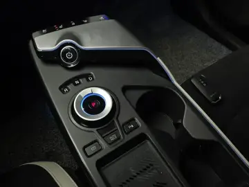 2022 Kia EV6 с пробегом 98 187 км
