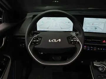 2022 Kia EV6 с пробегом 98 187 км