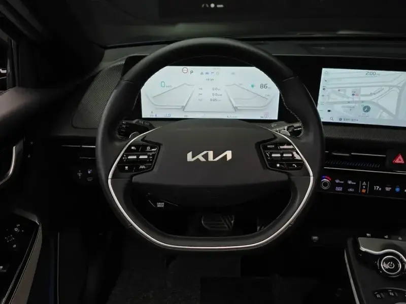 2022 Kia EV6 с пробегом 98 187 км
