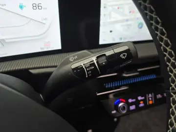 2022 Kia EV6 с пробегом 98 187 км
