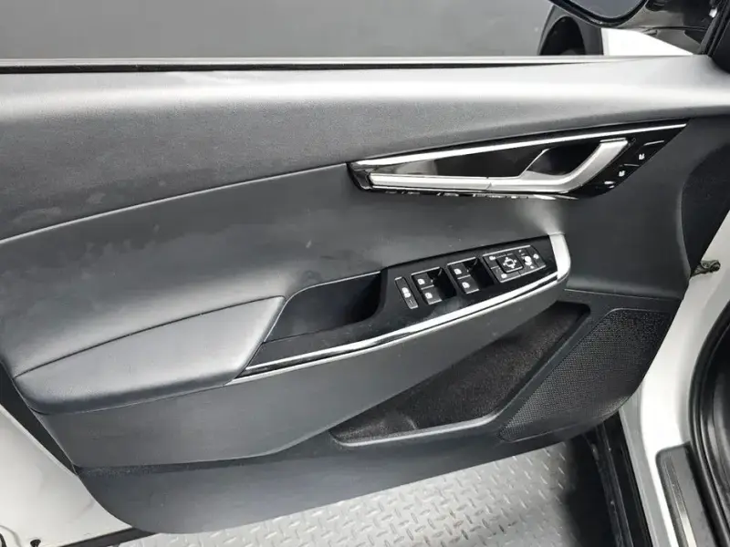 2022 Kia EV6 с пробегом 90 190 км