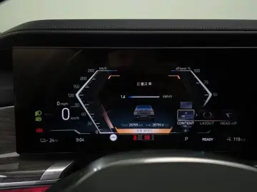 2025 BMW i7 с пробегом 28 799 км