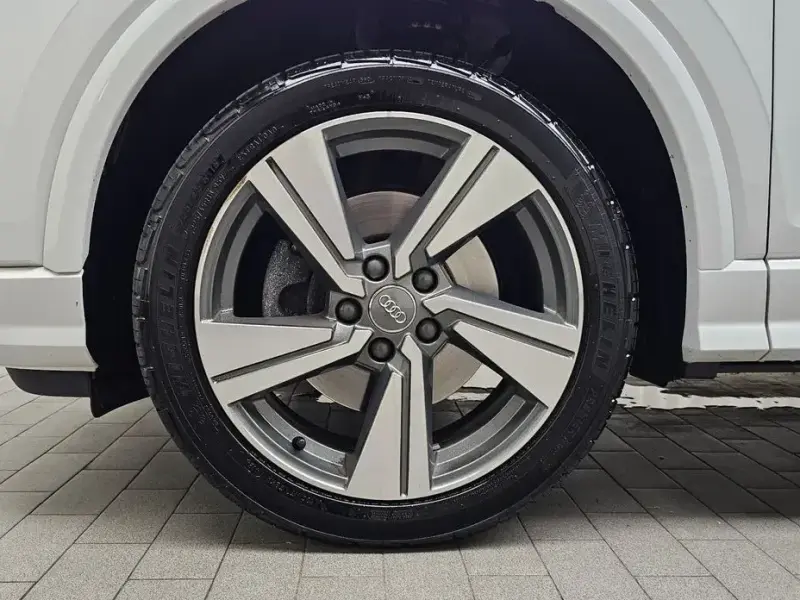 2020 Audi Q2 с пробегом 36 878 км
