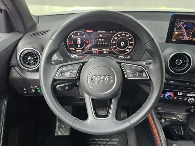 2020 Audi Q2 с пробегом 36 878 км