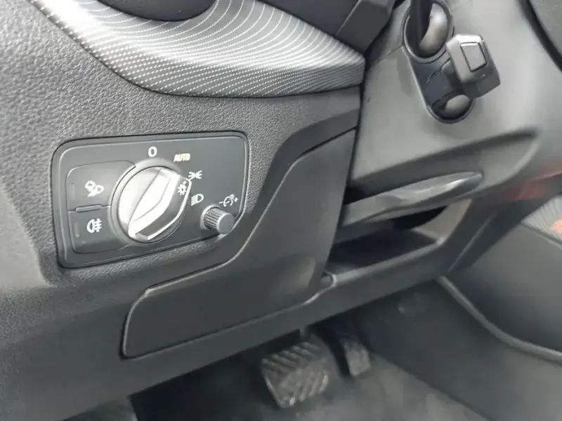 2020 Audi Q2 с пробегом 36 878 км