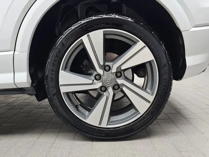 2020 Audi Q2 с пробегом 36 878 км