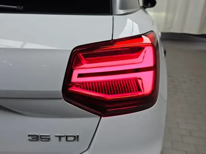2020 Audi Q2 с пробегом 36 878 км