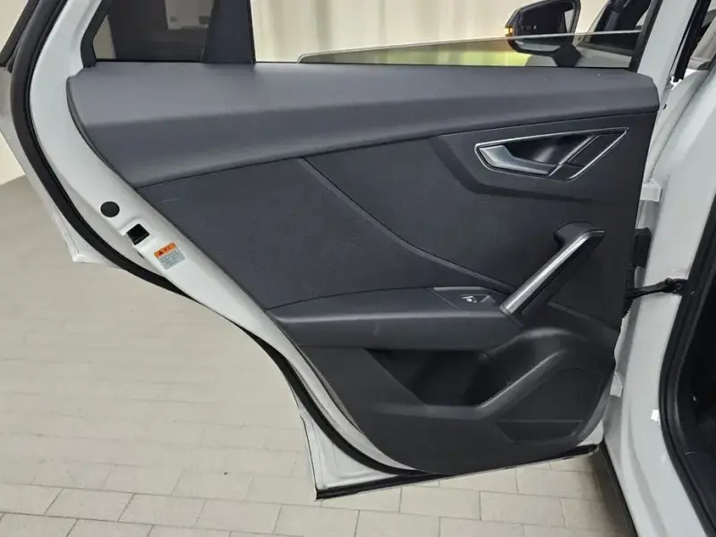 2020 Audi Q2 с пробегом 36 878 км