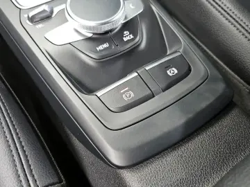 2023 Audi Q2 с пробегом 139 462 км