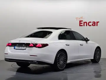 2025 Mercedes-Benz E-Класс с пробегом 14 223 км