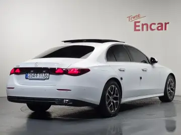 2024 Mercedes-Benz E-Класс с пробегом 21 864 км