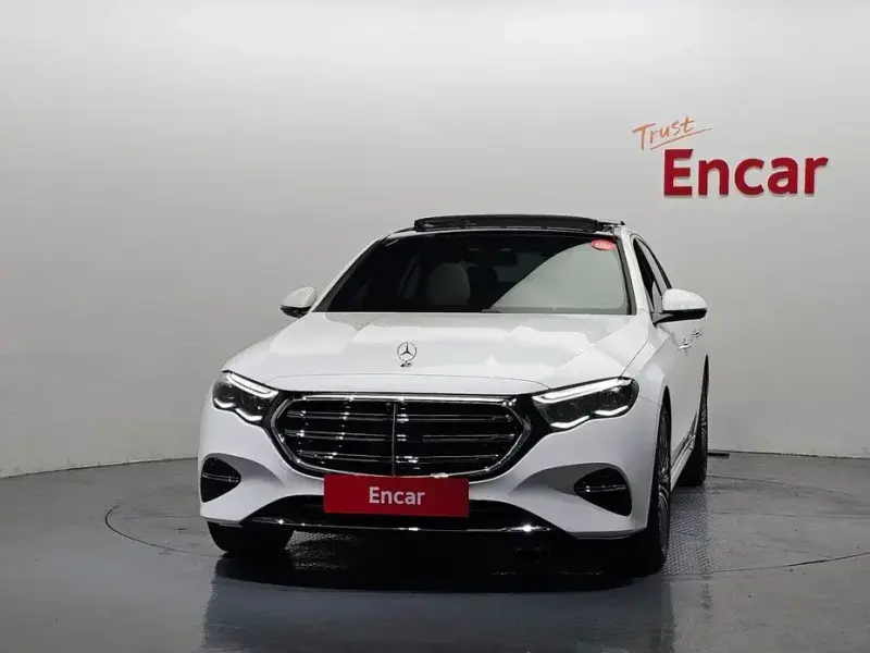 2025 Mercedes-Benz E-Класс с пробегом 14 223 км