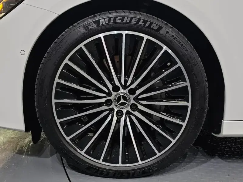 2025 Mercedes-Benz E-Класс с пробегом 14 223 км