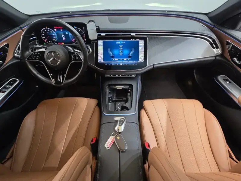 2024 Mercedes-Benz E-Класс с пробегом 21 864 км